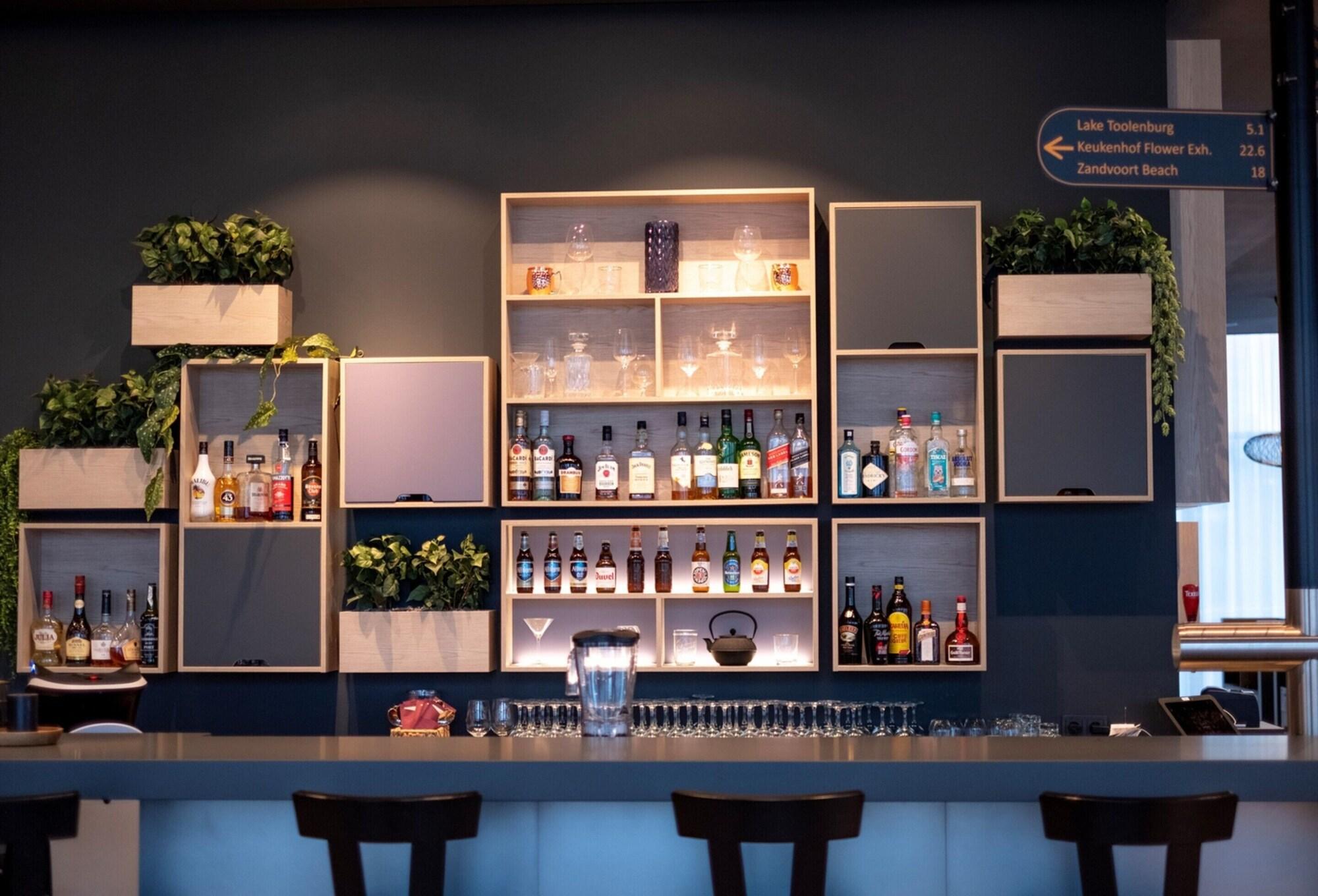 Bar/Salón Intercityhotel Amsterdam Schiphol Airport