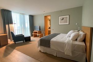 Alojamiento - Schulich Hotel & Conference Centre