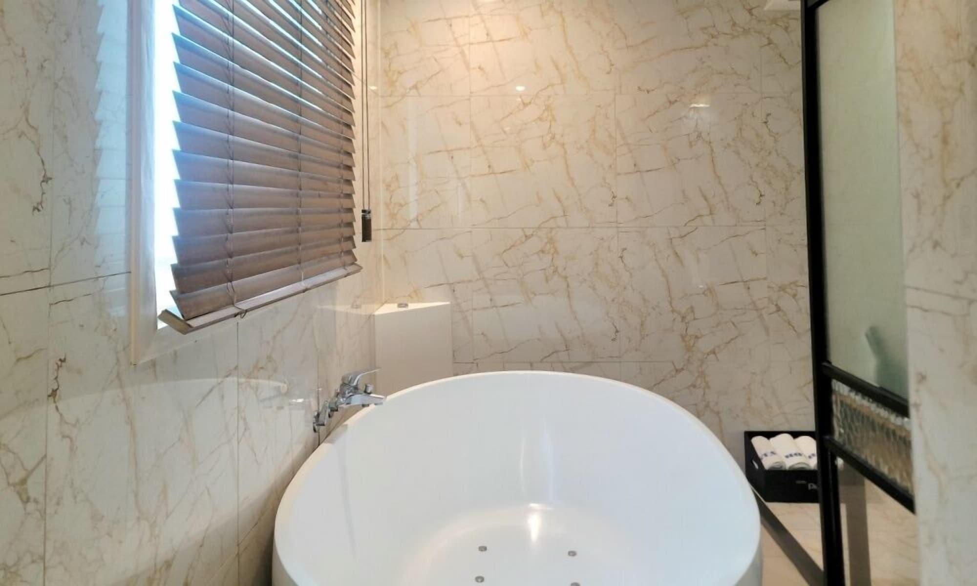 Equipamiento de Habitación Jinhae Pasta Hotel