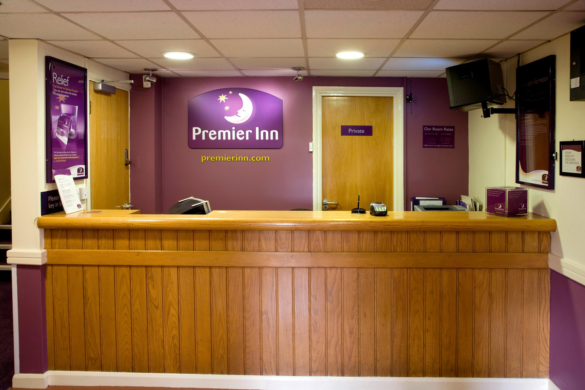 Vista Lobby Premier Inn Northampton West - Harpole