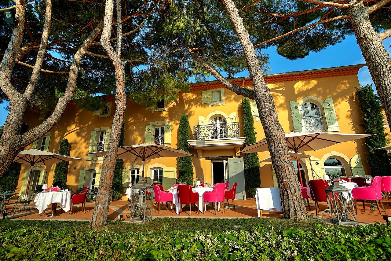 Vista Lobby Le Mas Candille