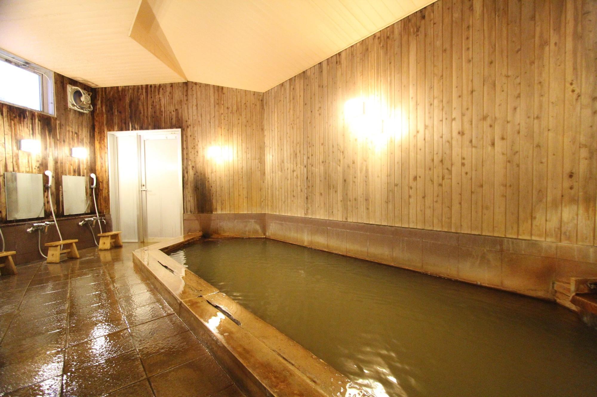 Vista Piscina Hirayunomori Annex