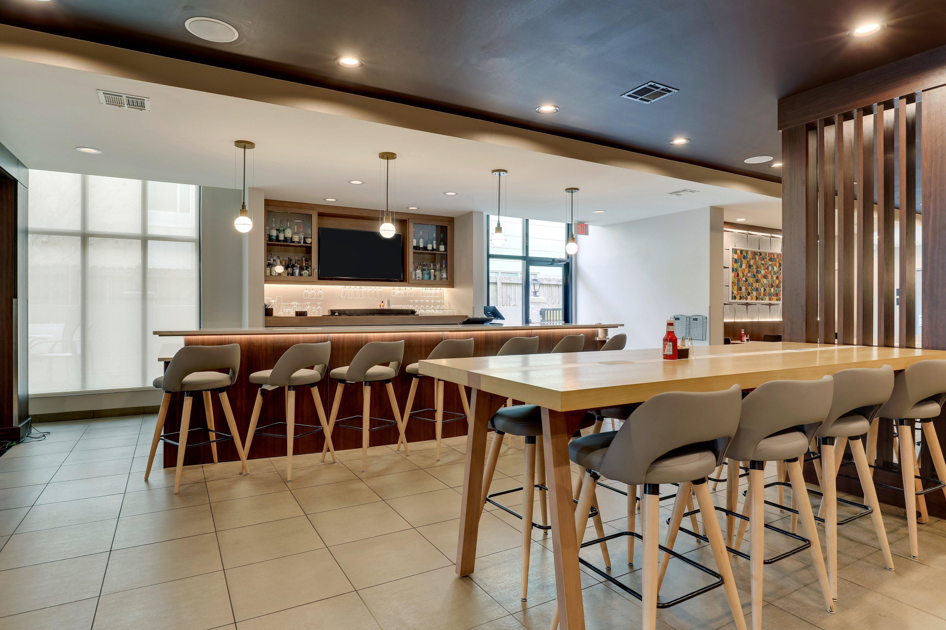 Bar/Salón Holiday Inn Mobile - Airport by IHG