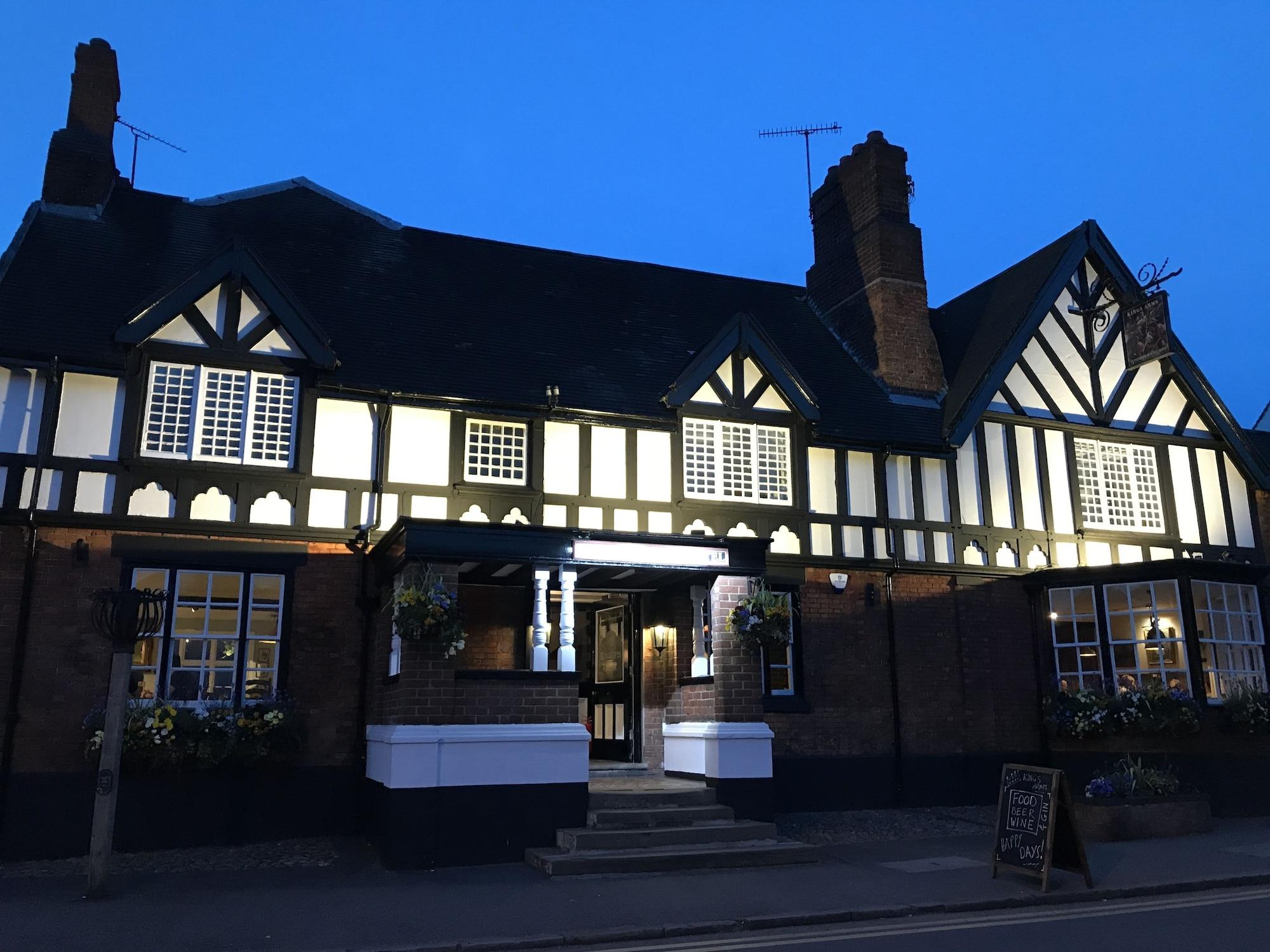 Varios The Kings Arms Hotel