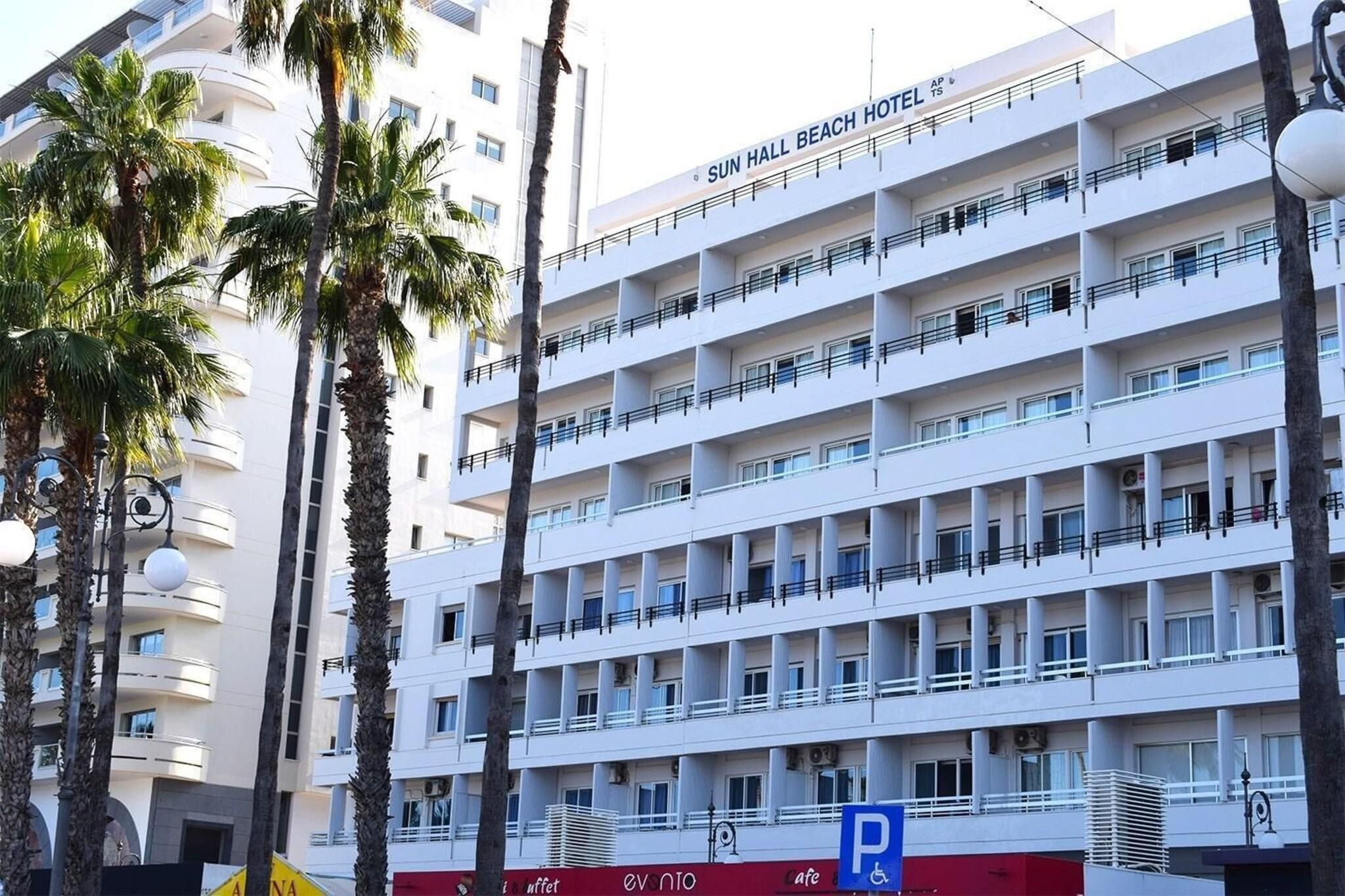 Vista Exterior Sun Hall Beach Hotel Apts.