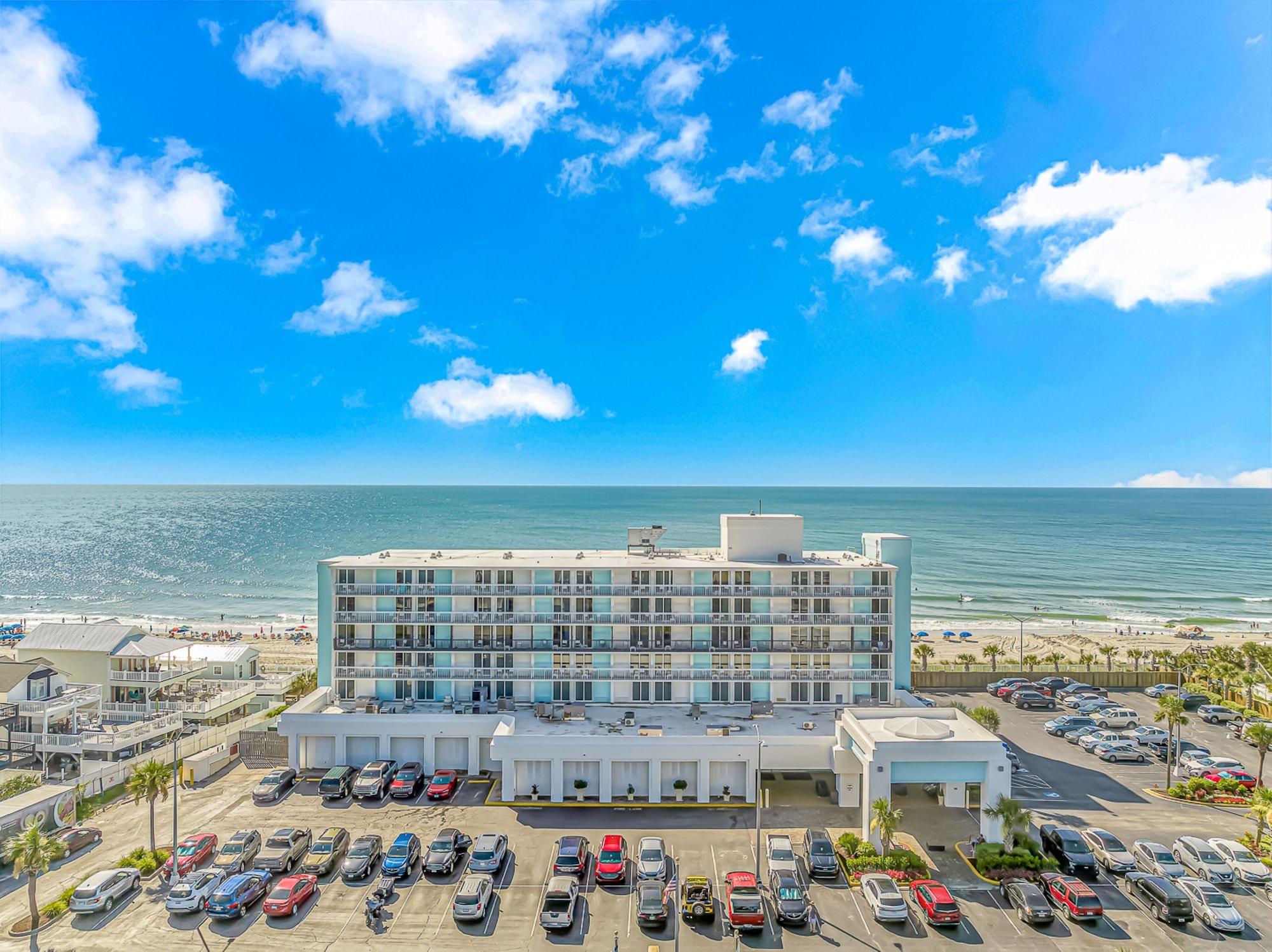 Vista Exterior Holiday Inn Resort Oceanfront at Surfside Beach by IHG