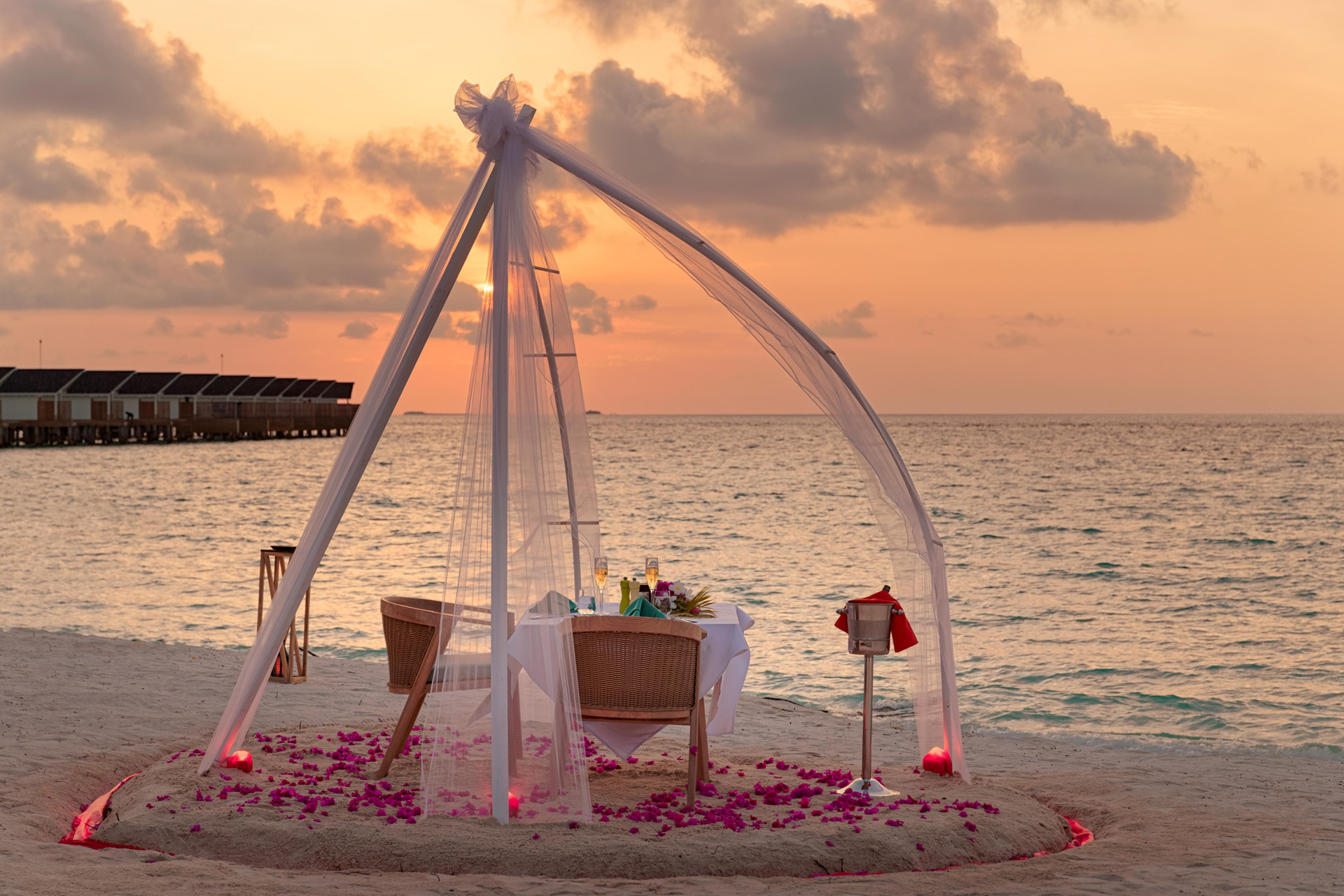 Vista Exterior Amari Raaya Maldives