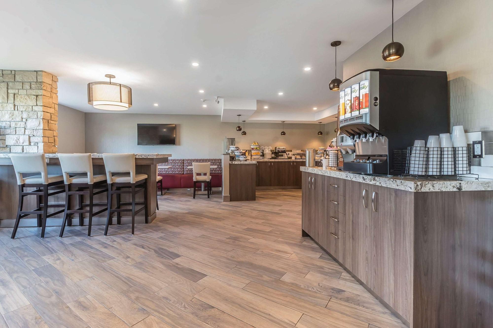 Restaurant Spark by Hilton Oshawa