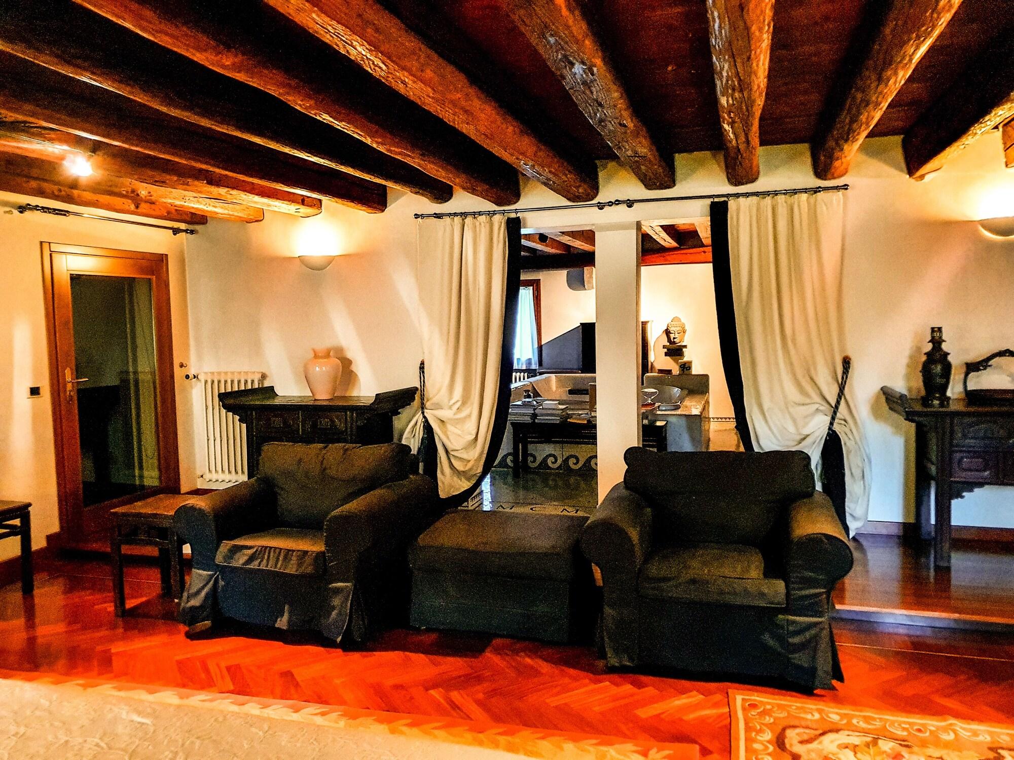 Comodidades del Alojamiento Villa Foscolo - Luxury Rooms & Apartments