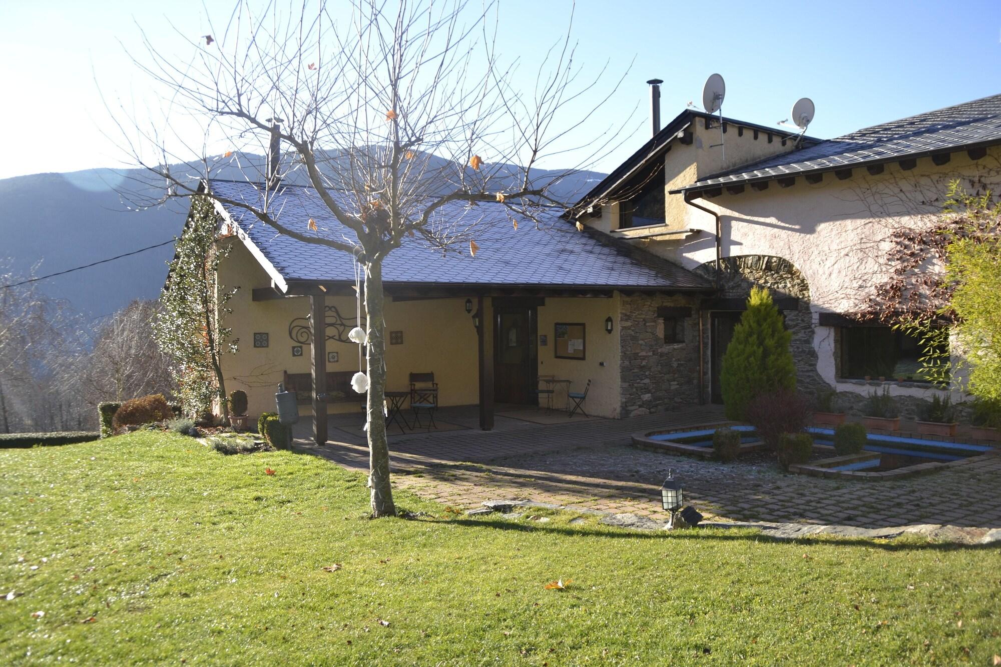 Vista Exterior Hotel Cruells