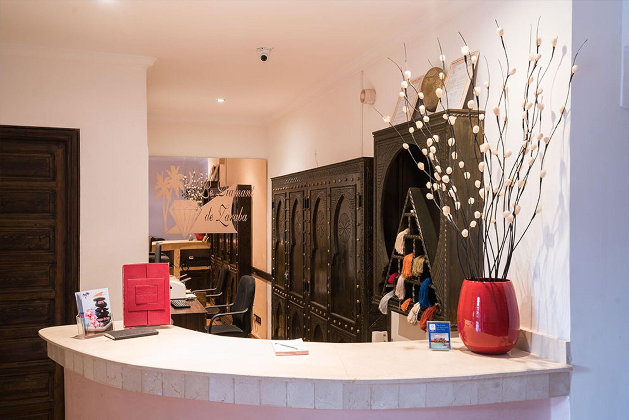 Vista Lobby Suite Junior - Saphir