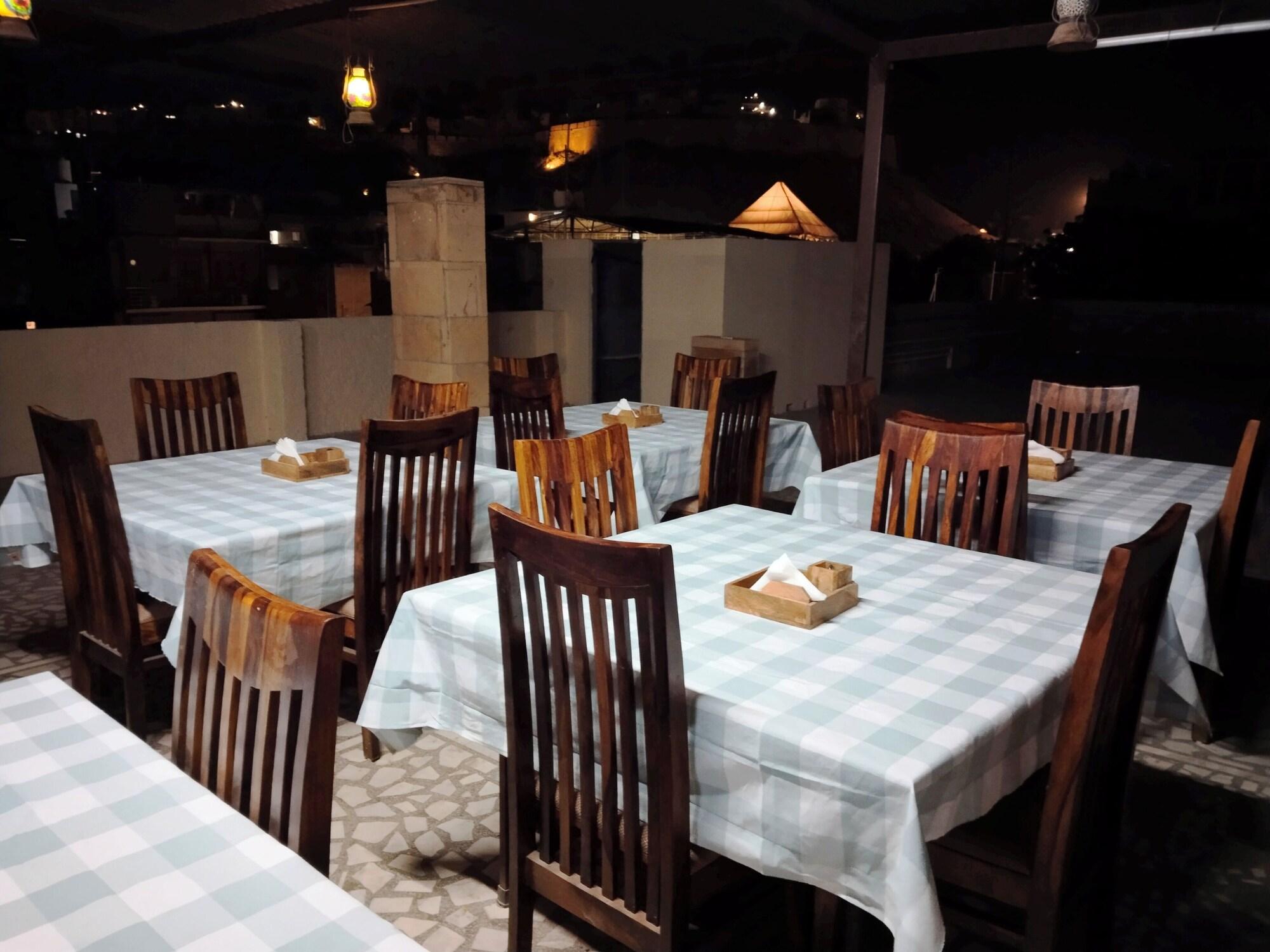 Restaurant Hotel Sohandeep