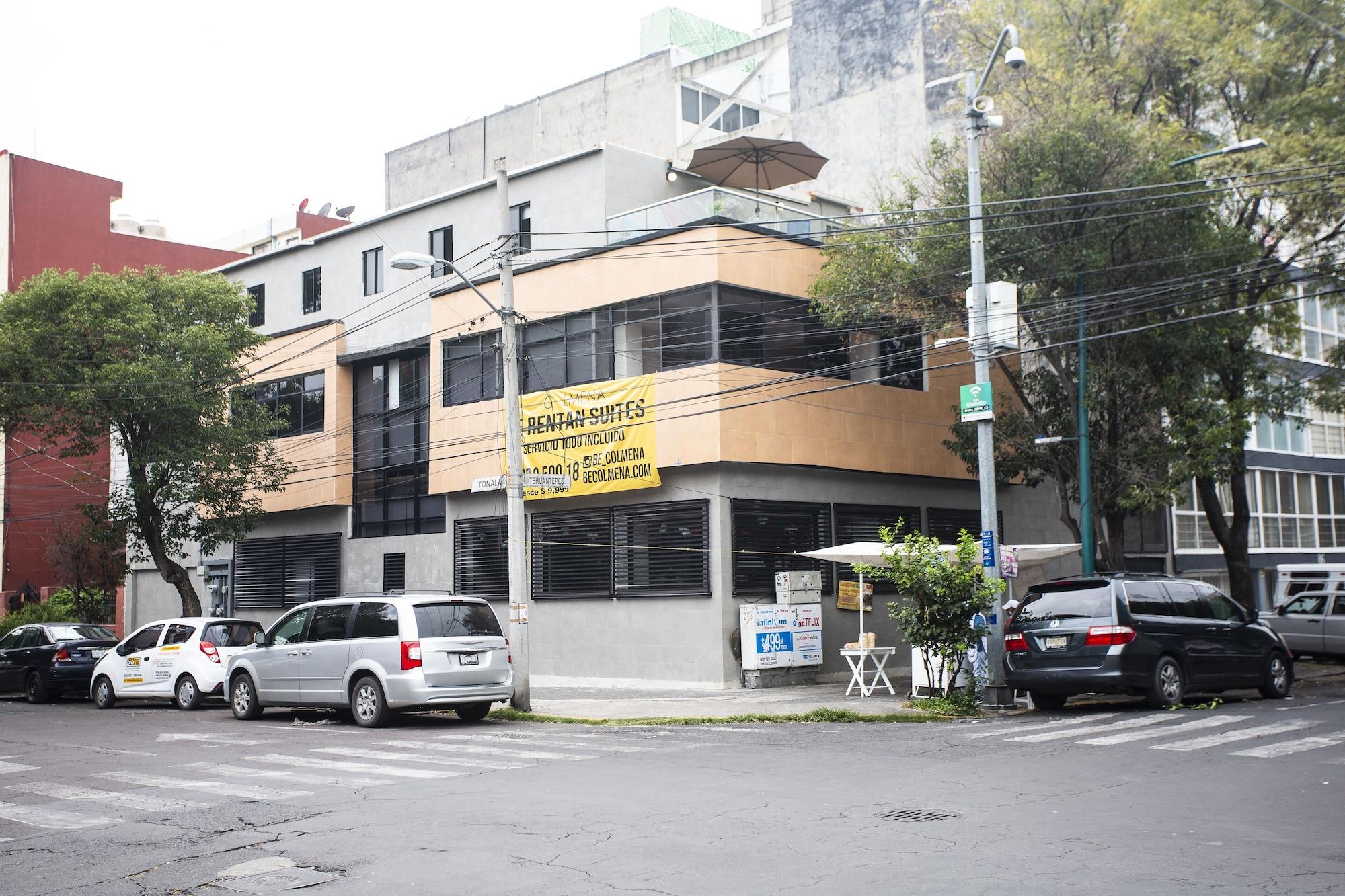 Vista Exterior Colmena Hotel CDMX Tonala