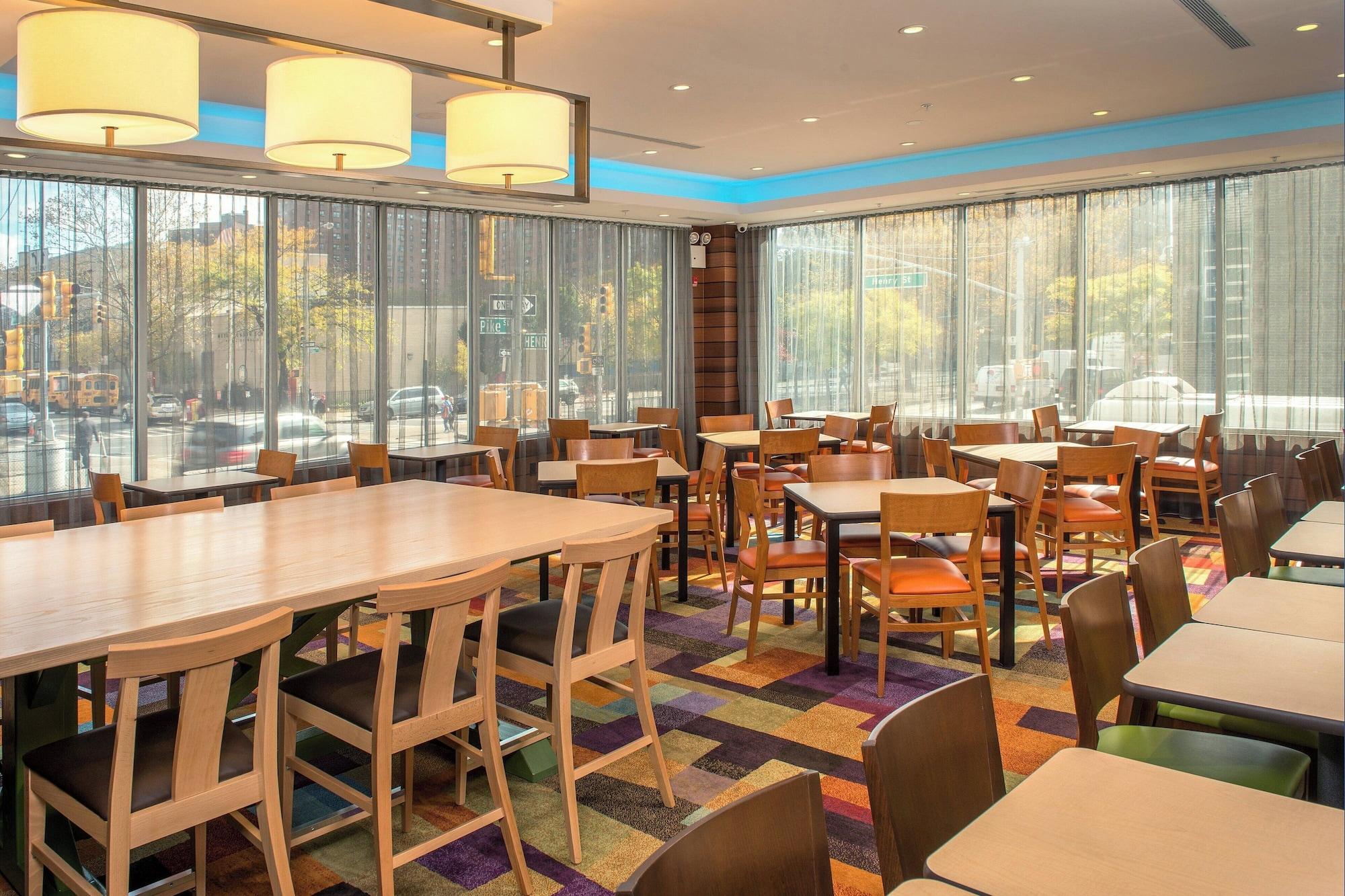 Restaurant Fairfield Inn & Suites New York Manhattan/Downtown East