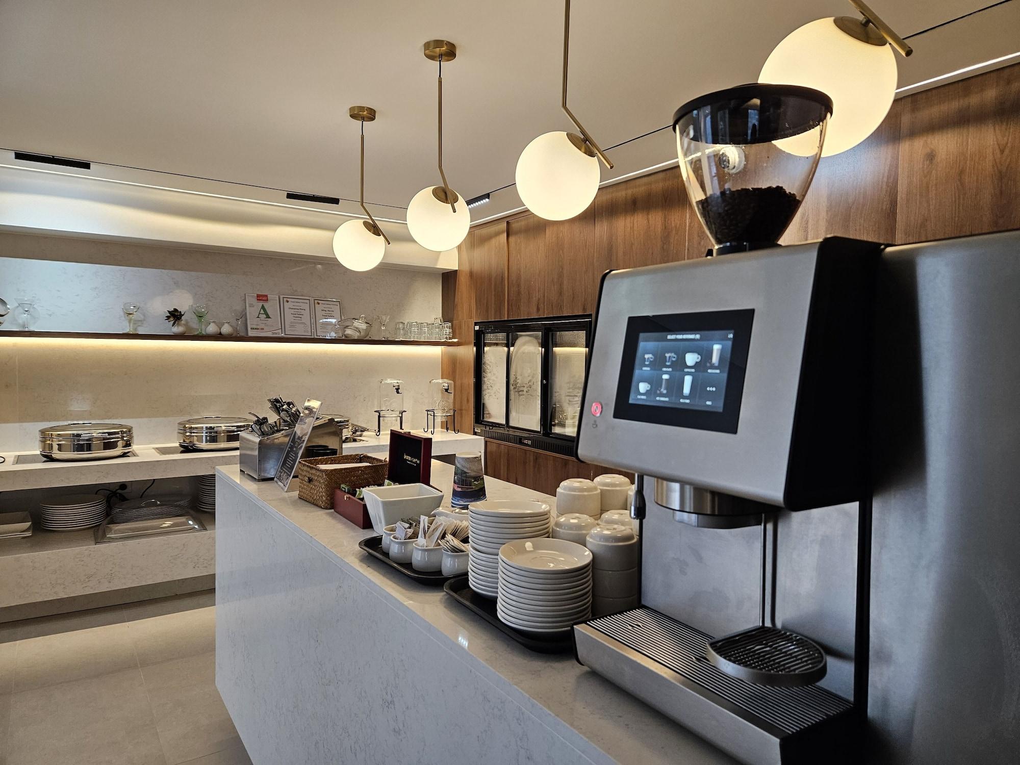 Restaurant Best Western Newmarket Inn & Suites