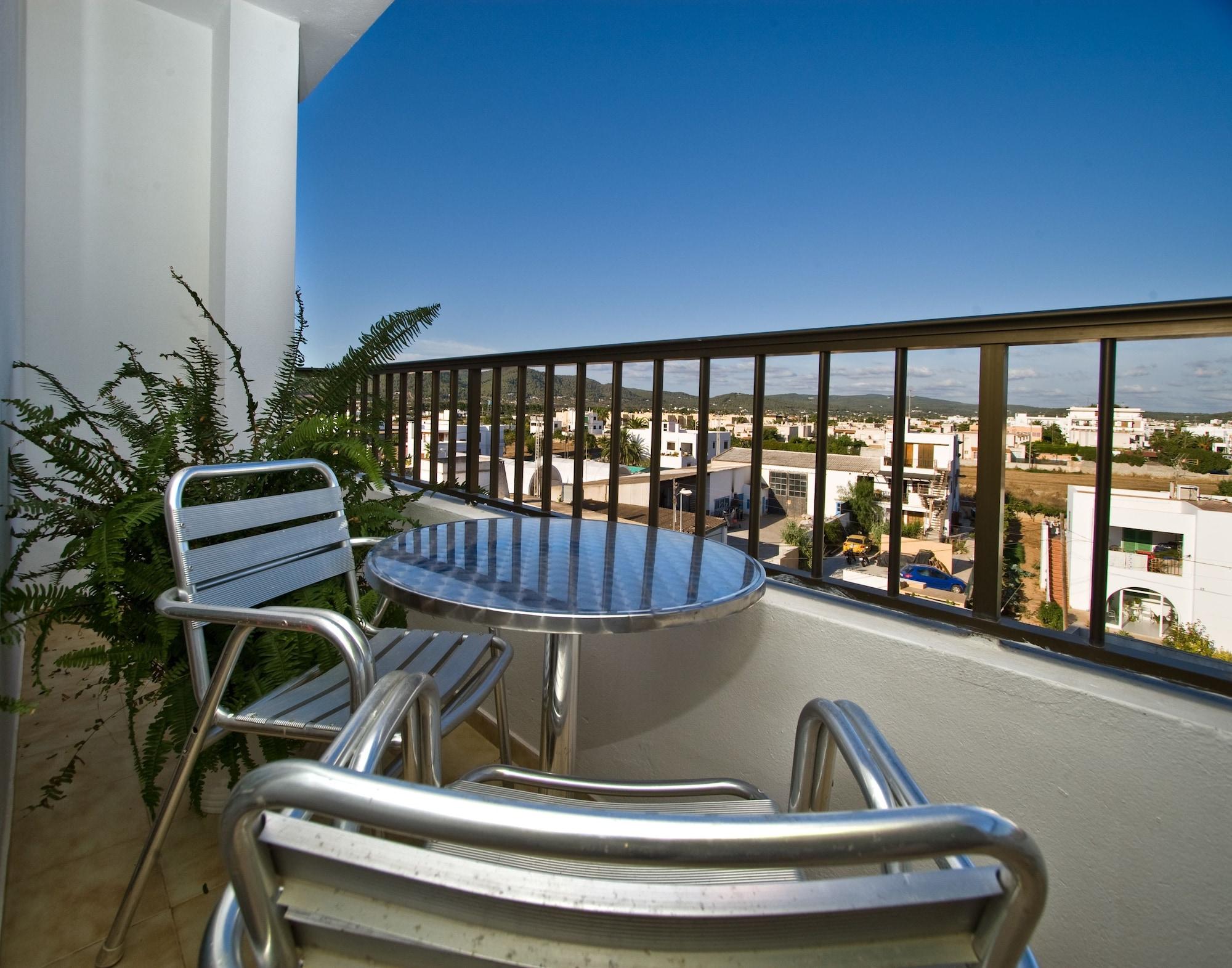 Comodidades del Alojamiento Hostal Can Jurat