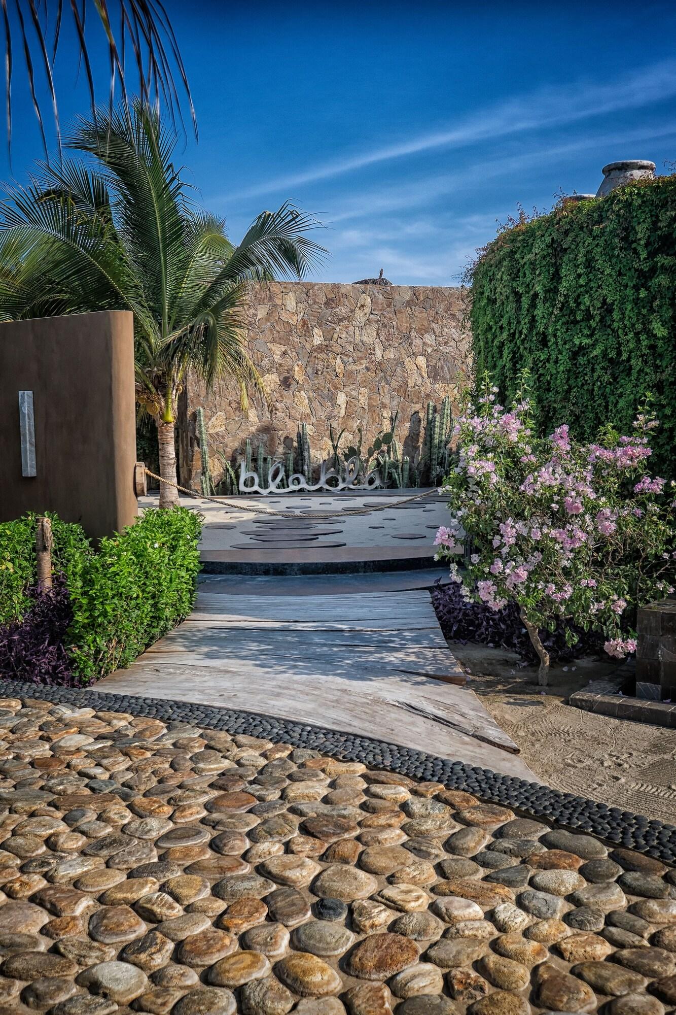 Vista Exterior Samora Luxury Resort