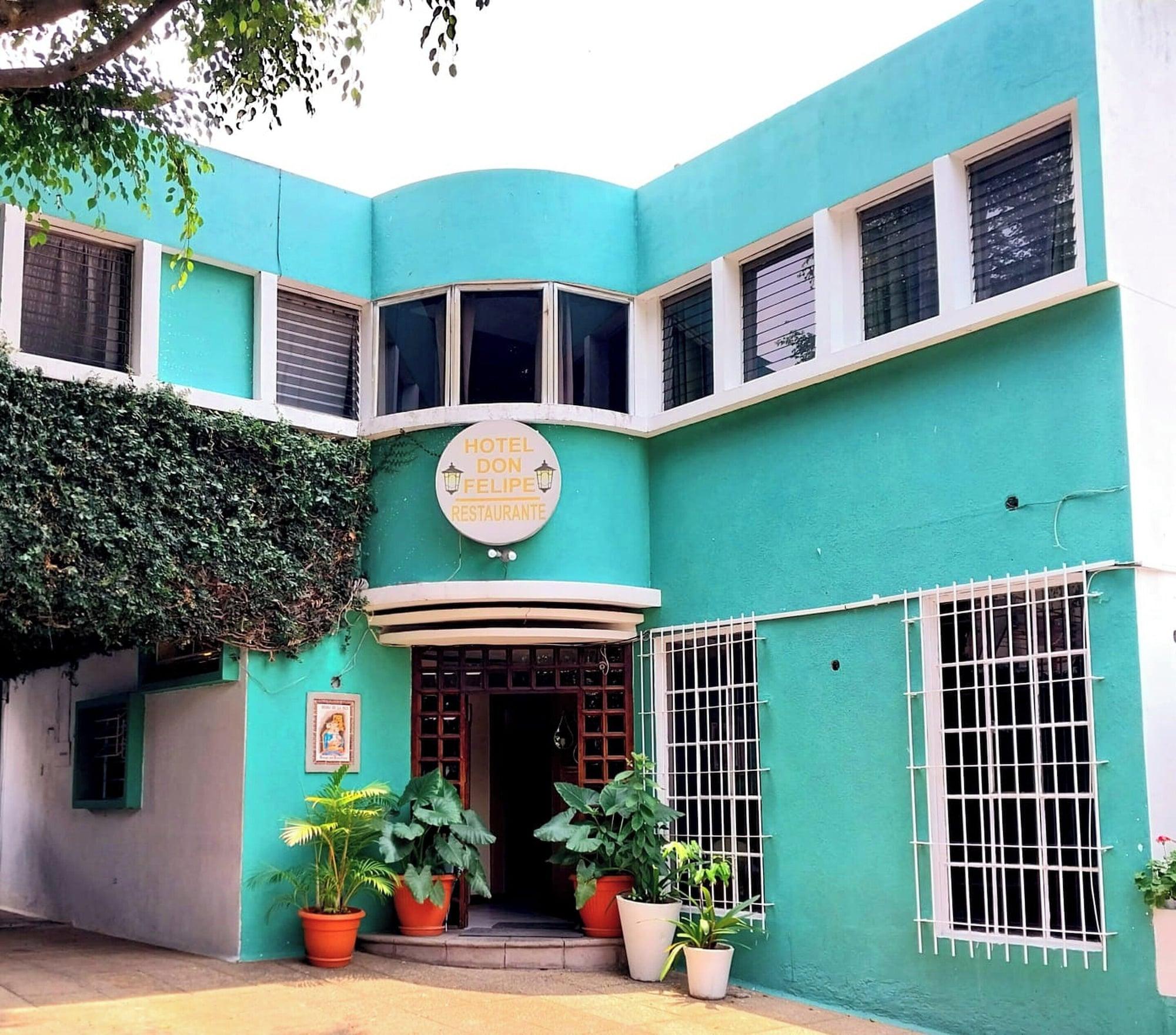 Vista Exterior Hotel Don Felipe
