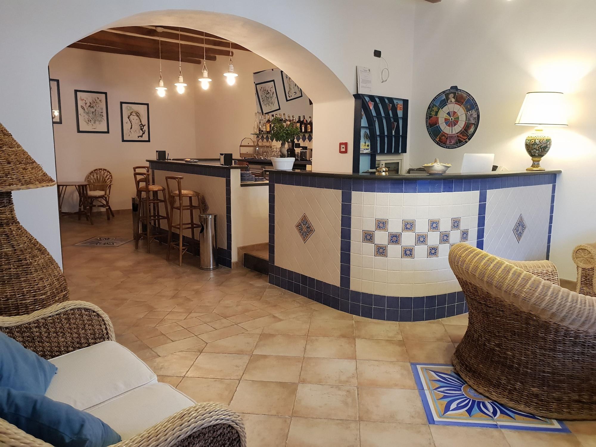 Vista Lobby Hotel Principe di Rinella