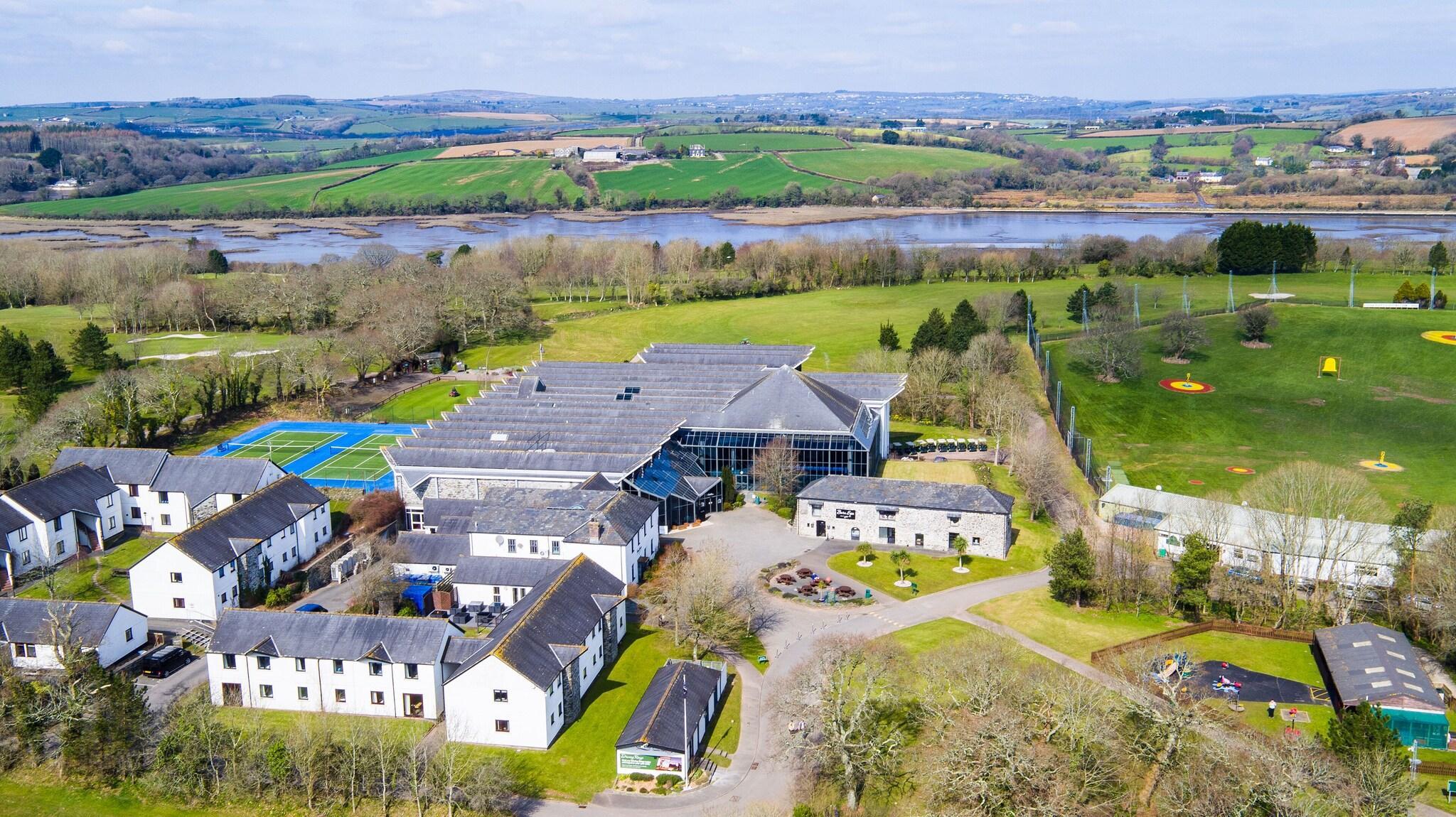 Vista Exterior China Fleet Country Club