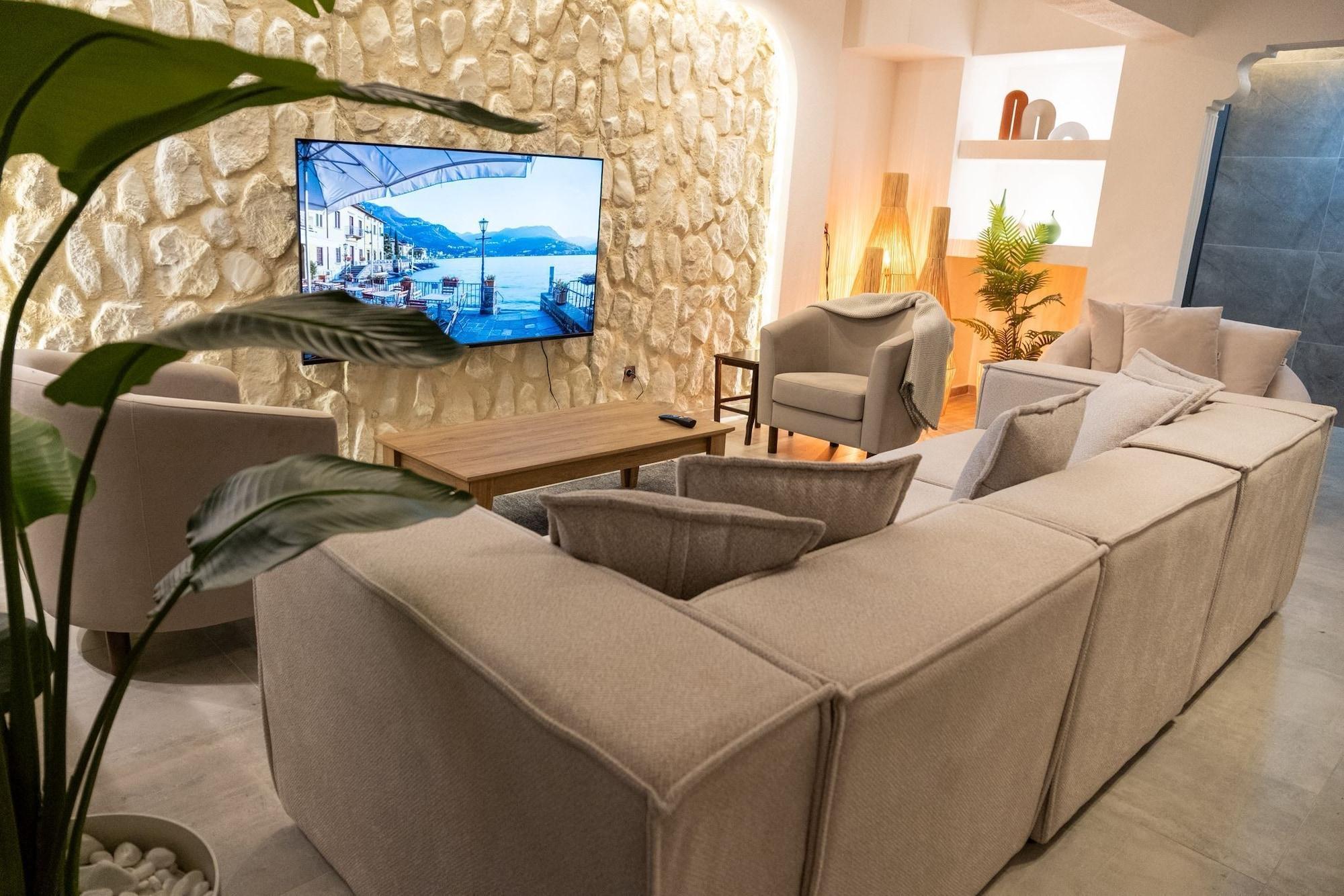 Vista Lobby BL KARAKUM SUITES