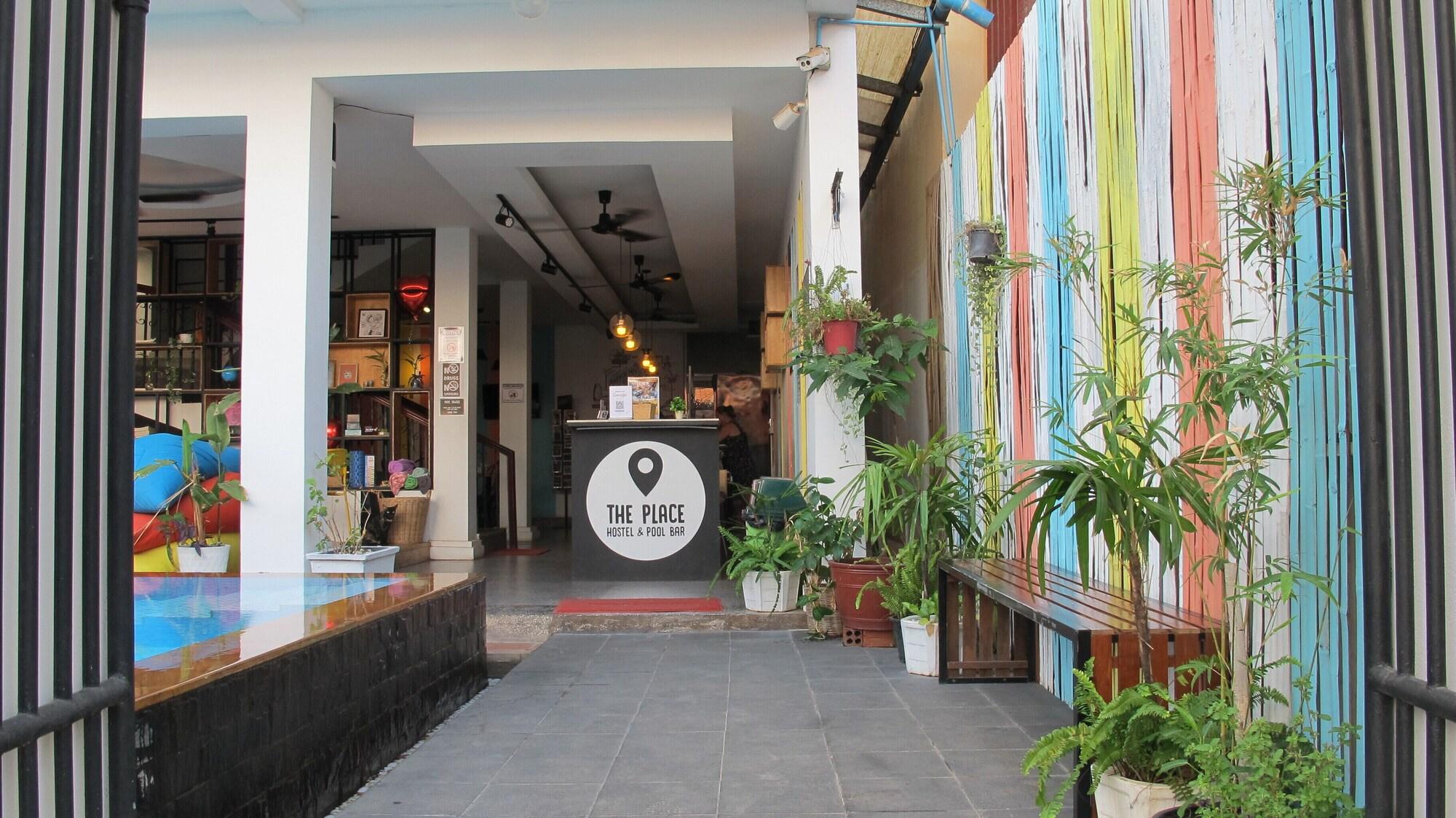 Vista Lobby THE PLACE Hostel & Pool Bar