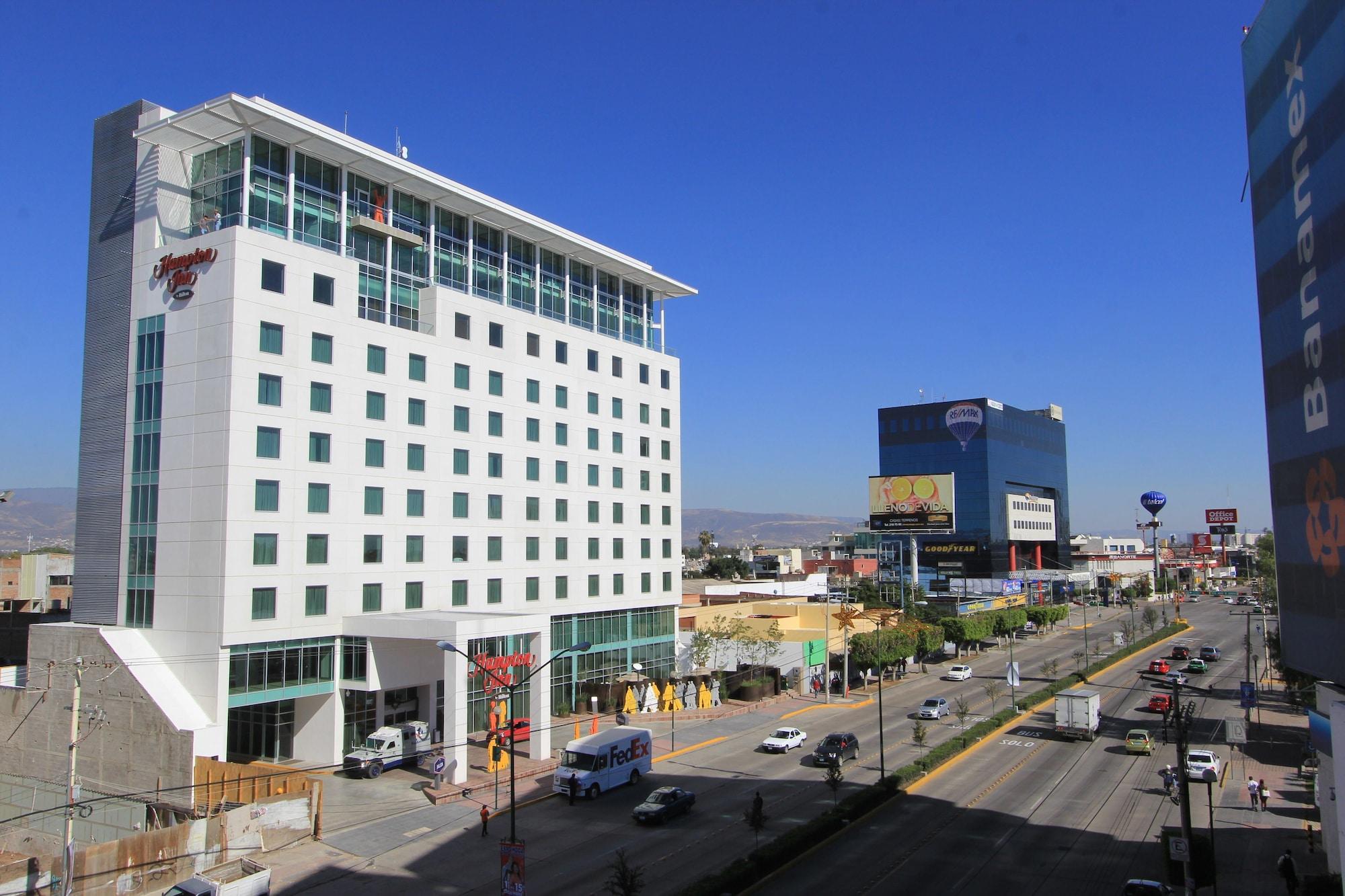 Vista Exterior Hampton Inn by Hilton Leon Guanajuato
