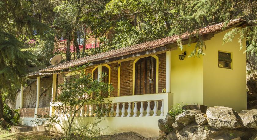 Vista Exterior Pousada Céu de Luz