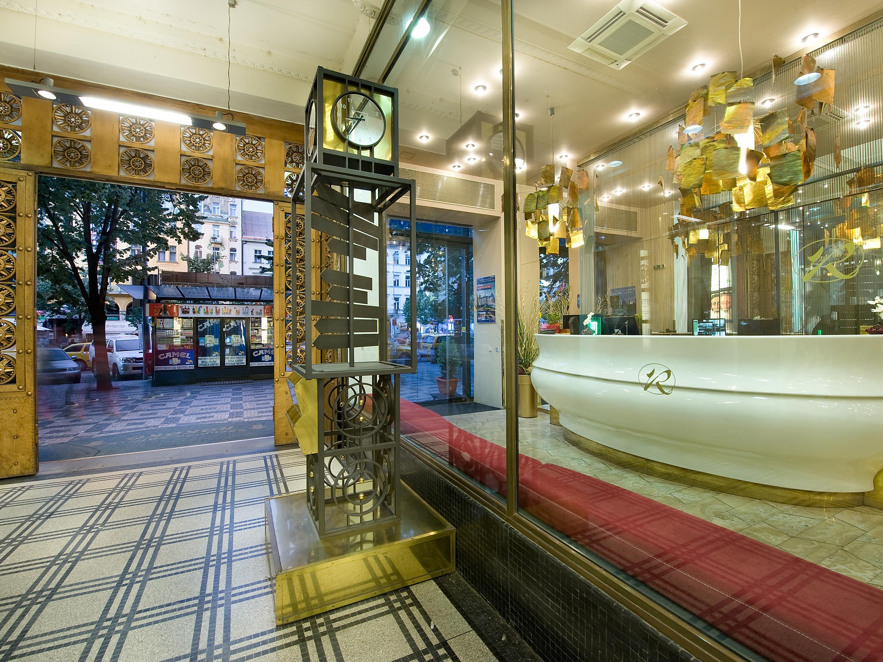 Vista Lobby EA Hotel Rokoko