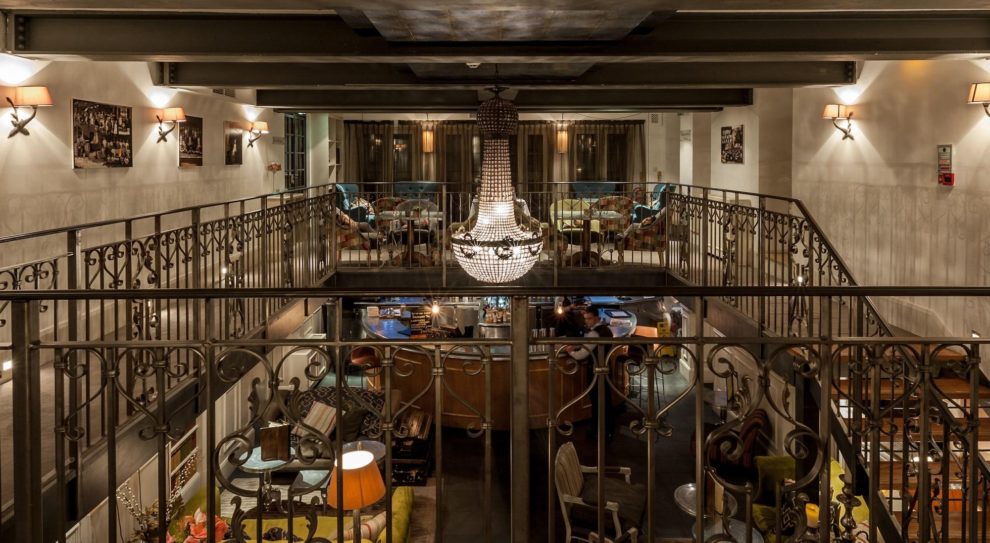 Bar/Salón Great John Street Hotel