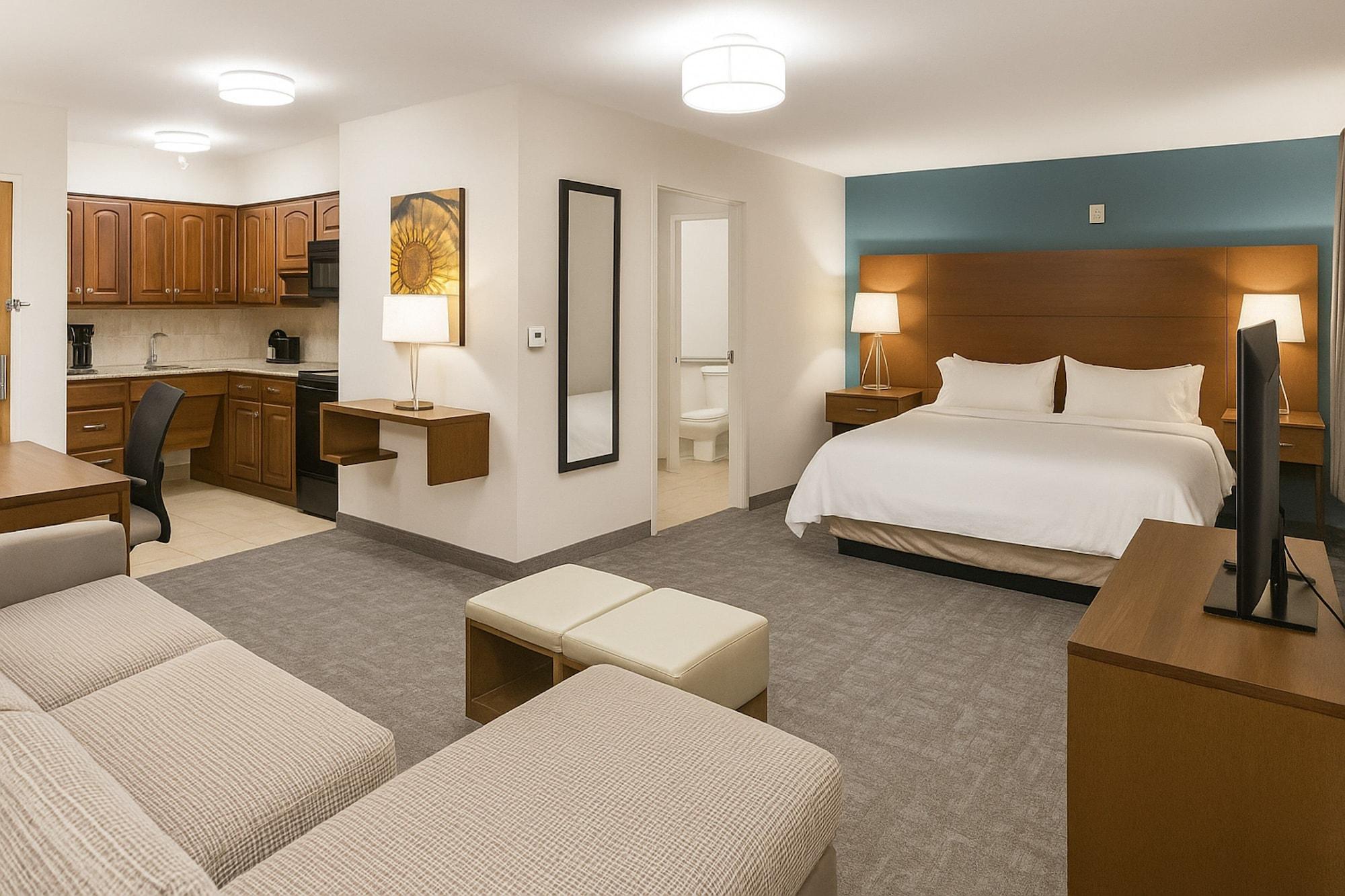 Habitación Staybridge Suites Elkhart North by IHG
