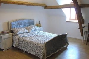 Alojamiento - Puy Larousse Farmhouse