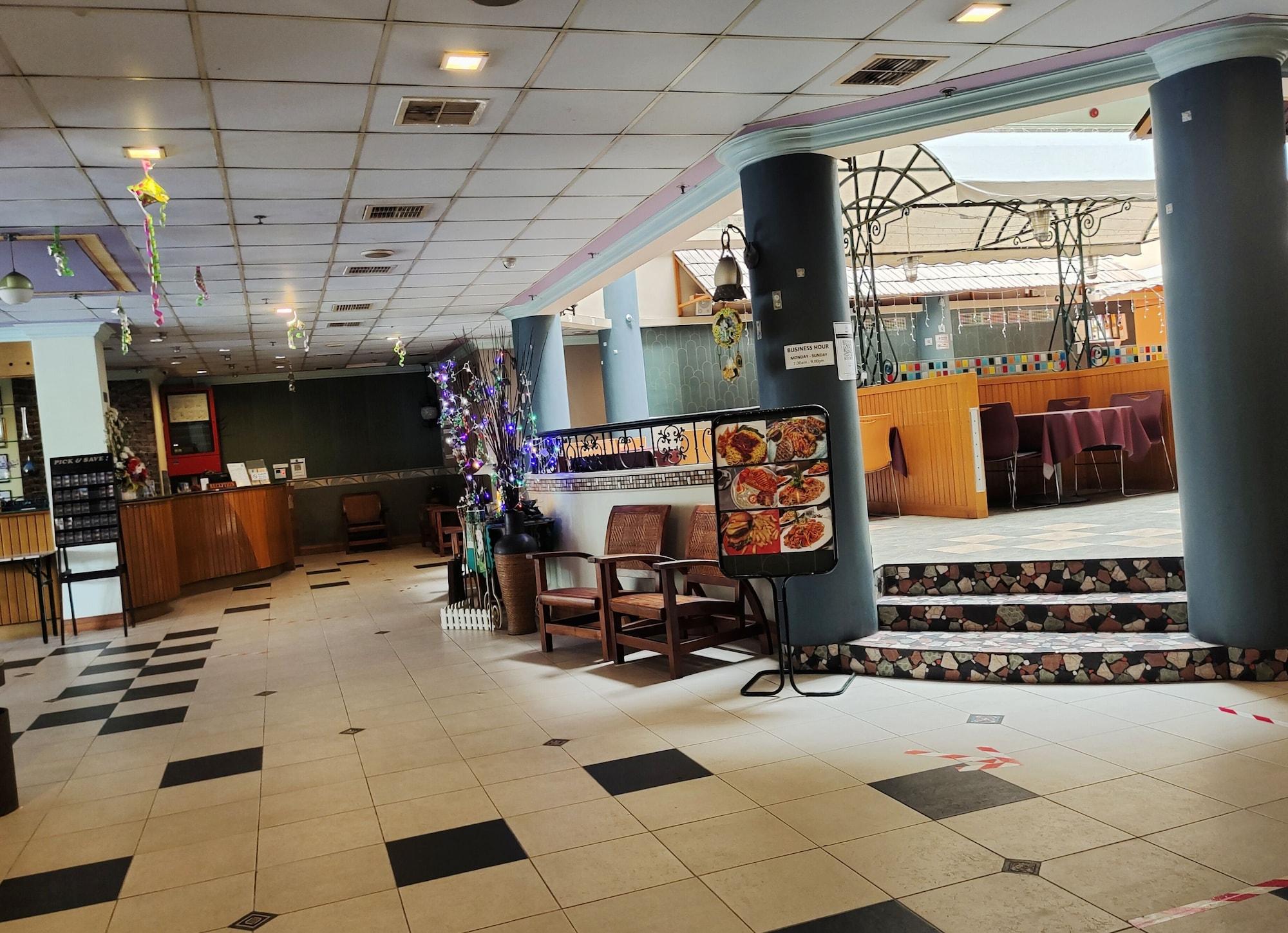 Varios Megah D'Aru Hotel