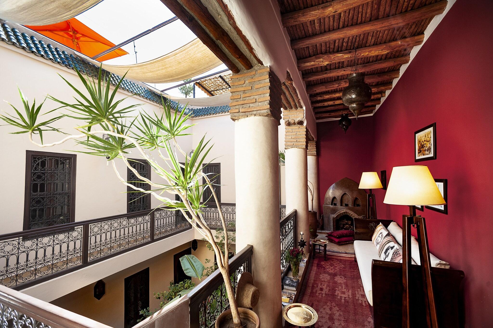 Vista Lobby Riad Boussa