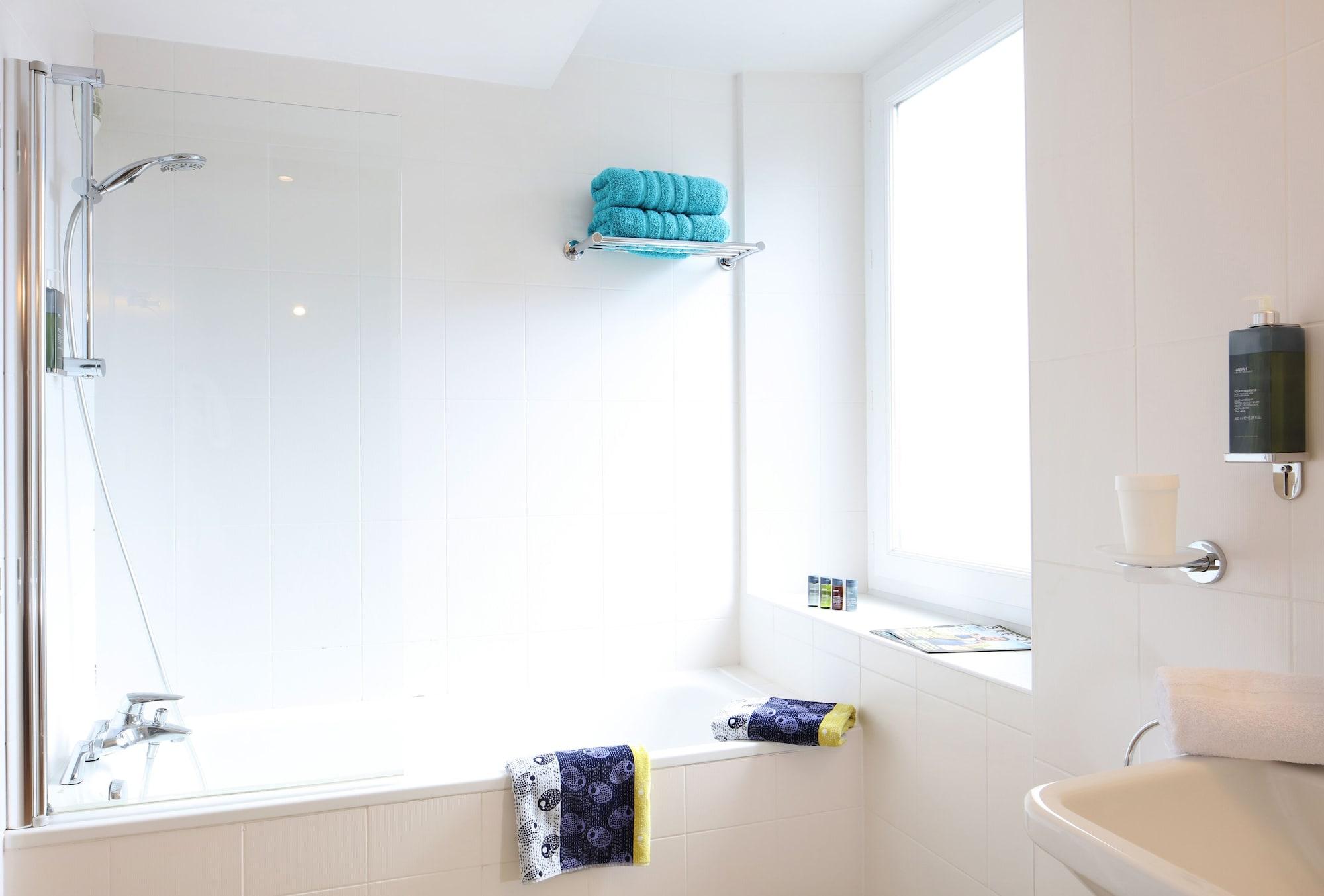 Equipamiento de Habitación Trinité Hôtel