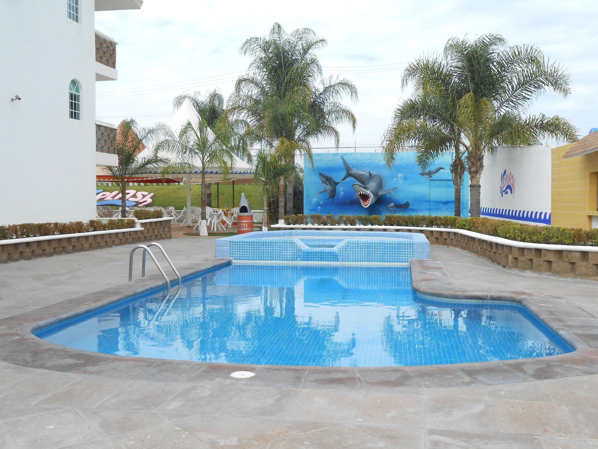 Vista Piscina Hotel Splash Inn