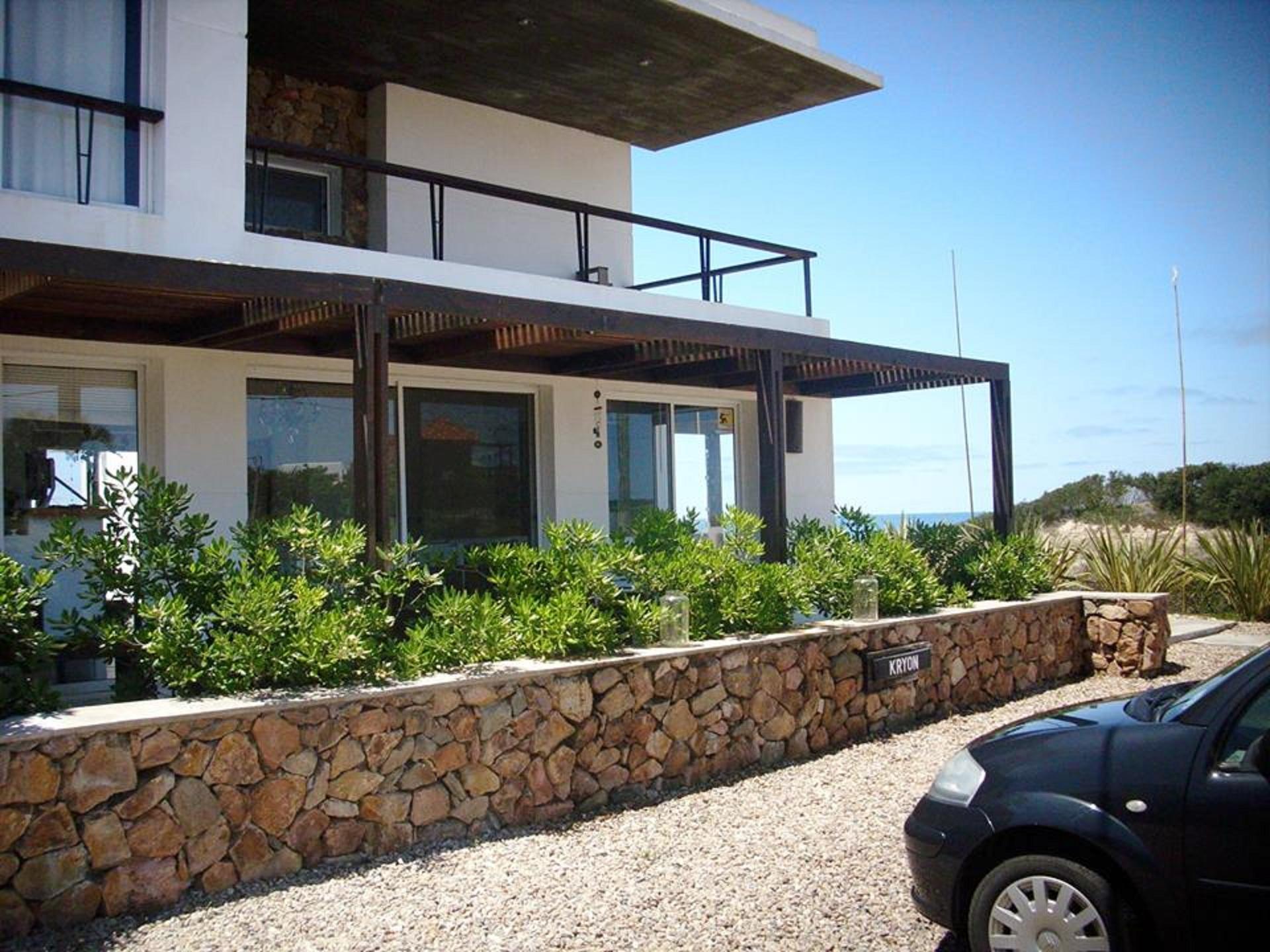 Vista Exterior Posada Kryon