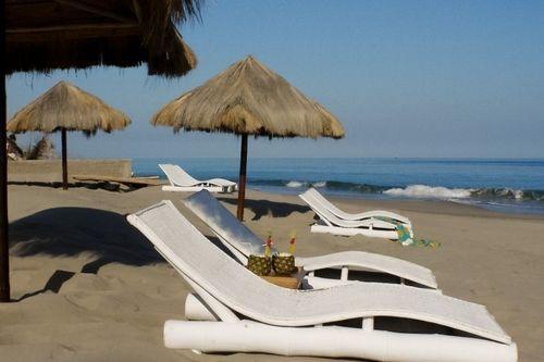 Playa El Refugio de Vichayito