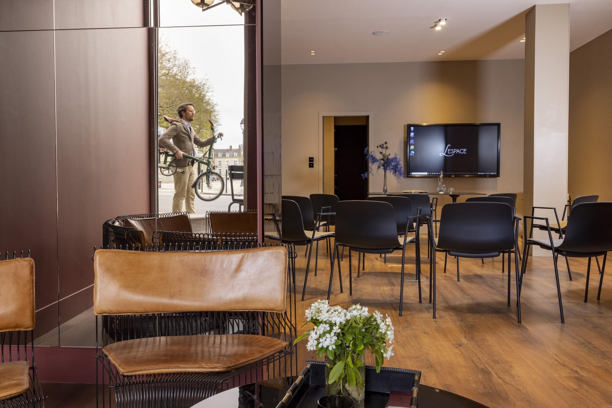 Sala de Reuniones L'Hôtel