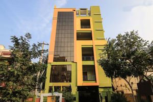 Alojamiento - OYO 10743 Silver Villa Guest House
