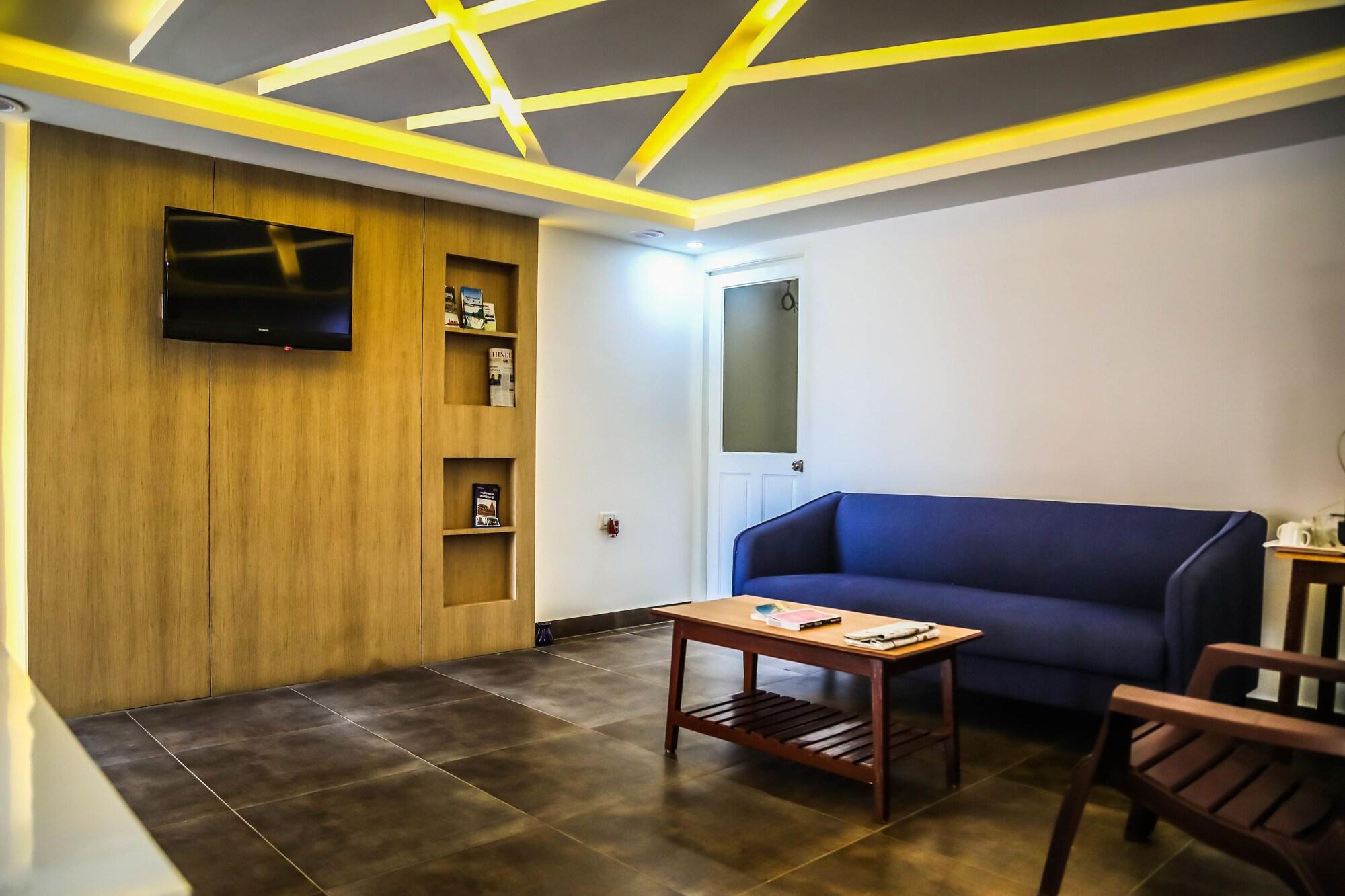 Vista Lobby Oceanside Mahabalipuram