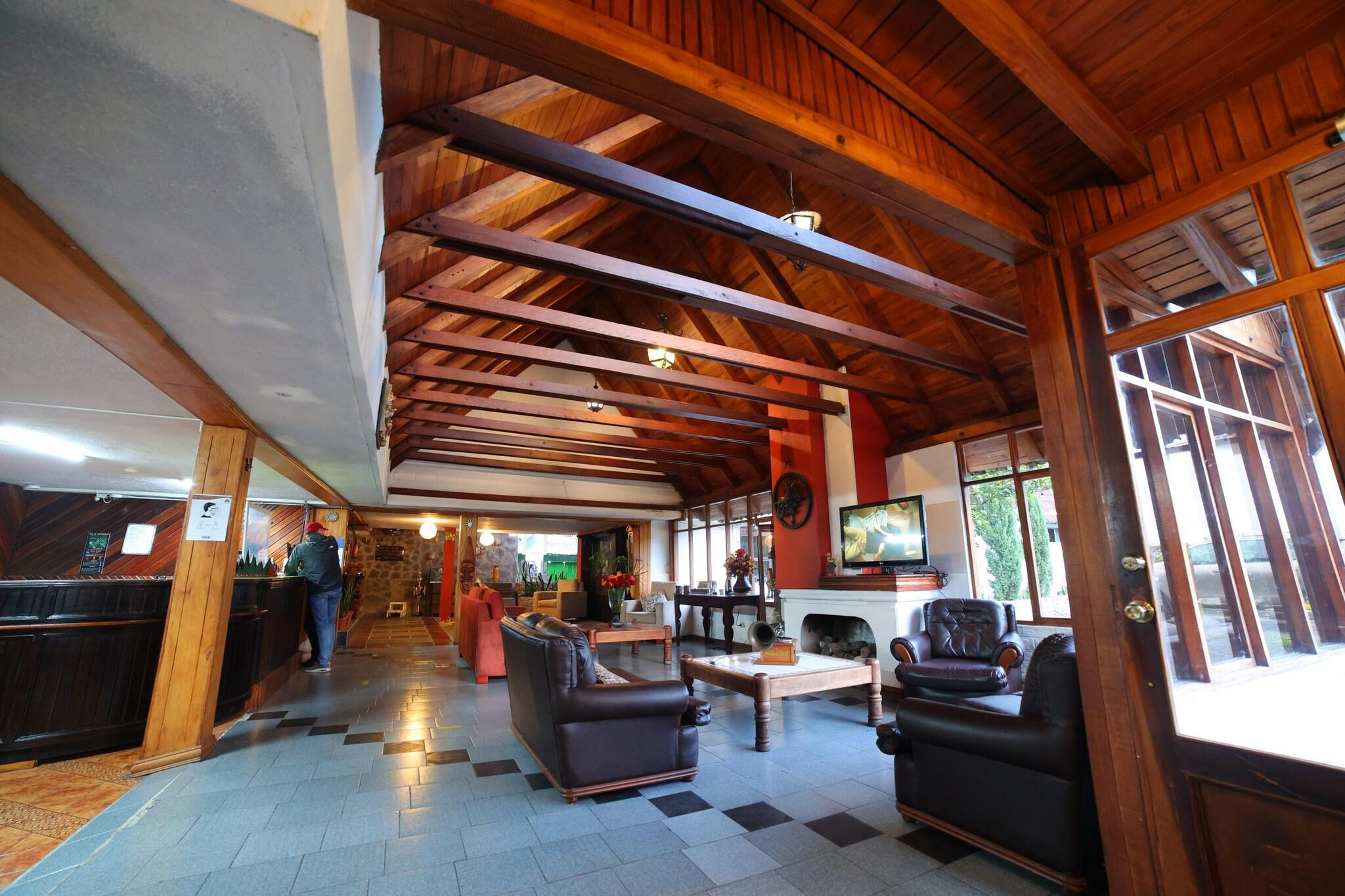 Vista Lobby Casa Giralda