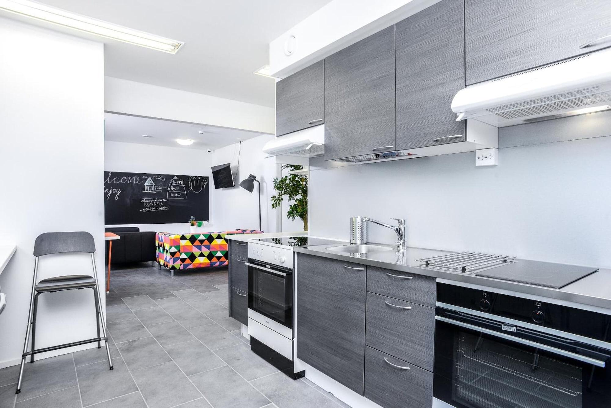 Equipamiento de Habitación Forenom Hostel Vantaa Aviapolis