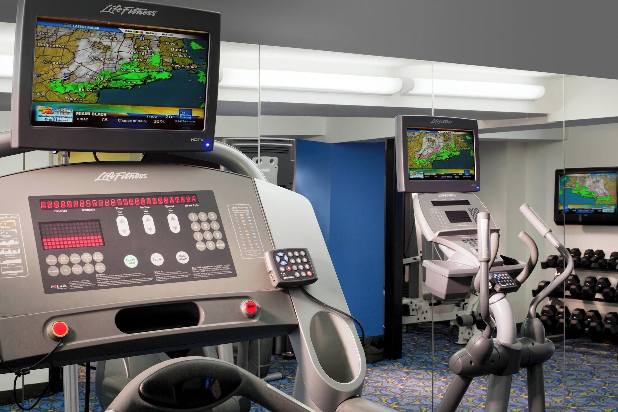 Gimnasio Courtyard by Marriott Miami Beach-South Beach
