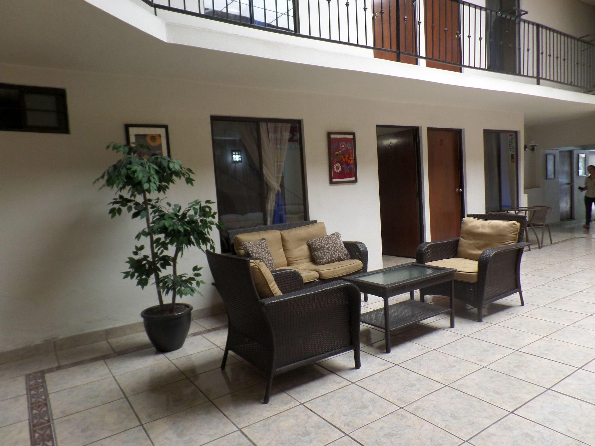 Comodidades del Alojamiento Uke Inn Hotel & Suites