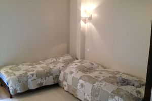 Alquiler Vacacional - Charming house with swimming pool, sauna, Jacuzzi and large wooded grounds