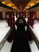 Alquiler Vacacional - Unique Stay: Cozy Nightliner Tour Bus