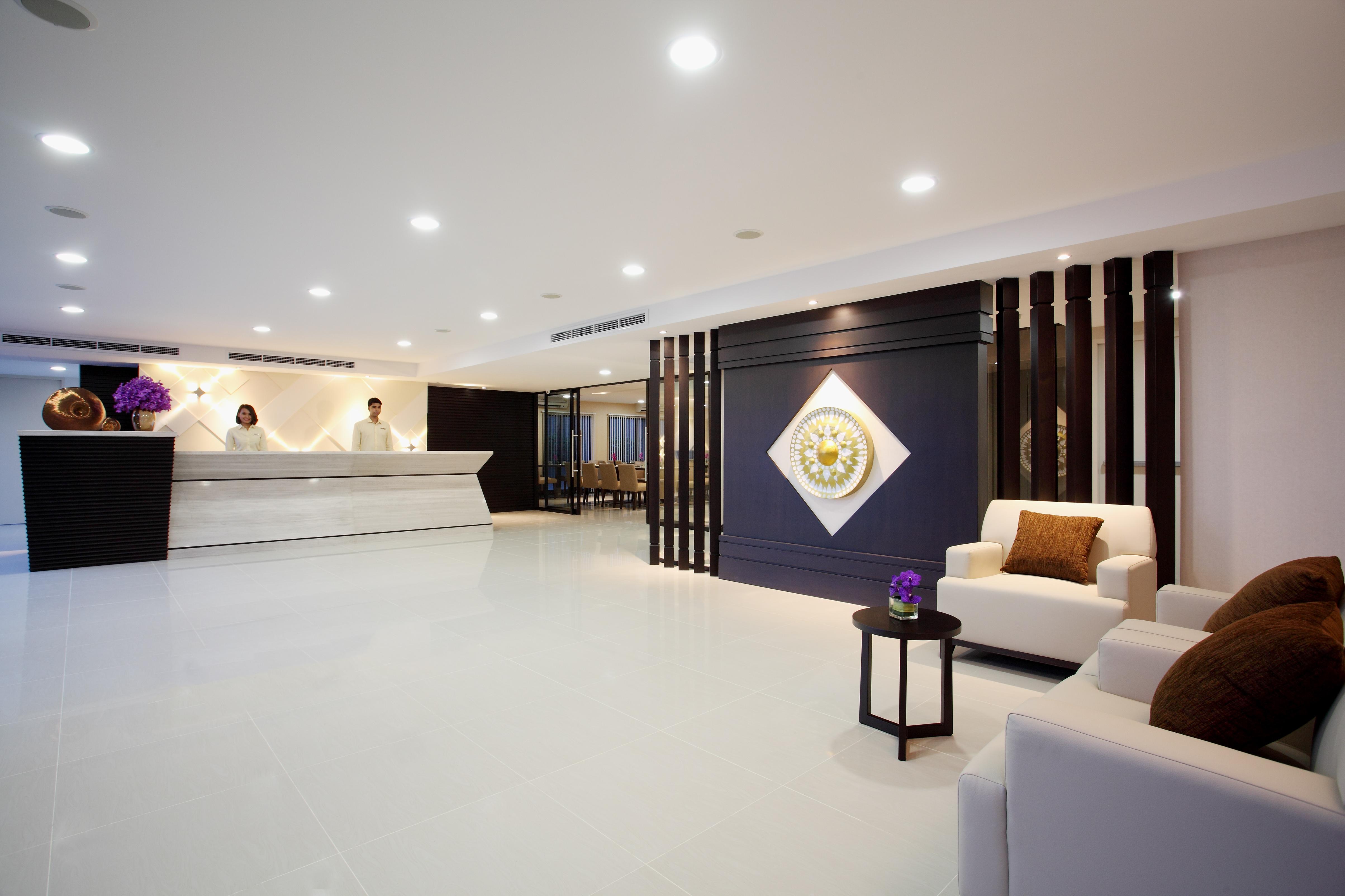 Vista Lobby Chiva Bangkok Hotel