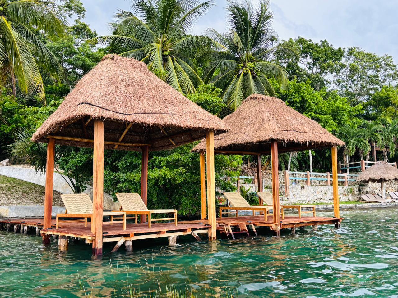 Muelle NALHA Hotel Boutique y Villas