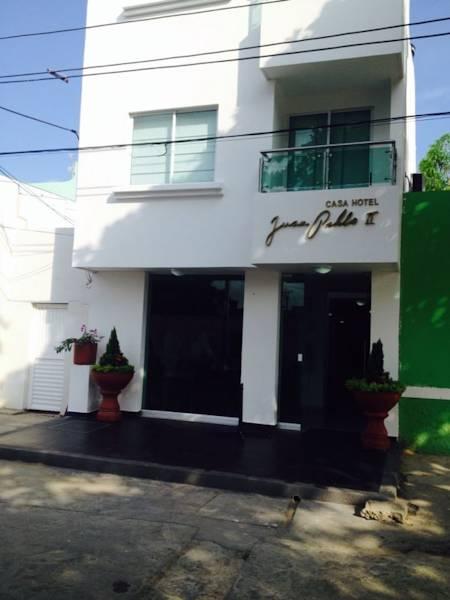 Vista Exterior Casa Hotel Juan Pablo II